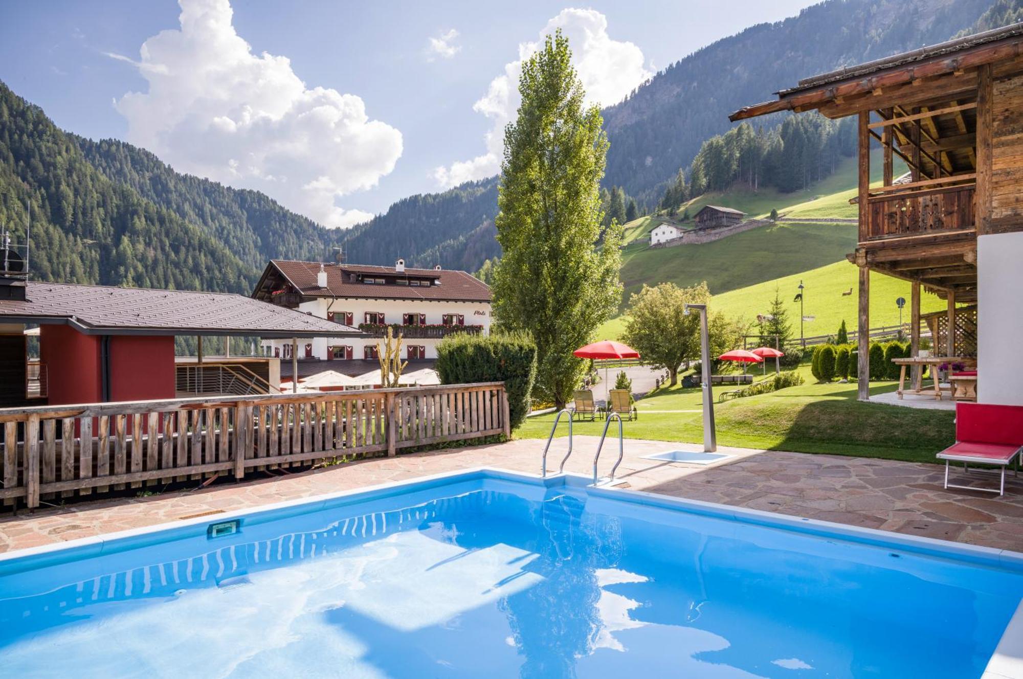 Hotel Platz Ортизеи Экстерьер фото
